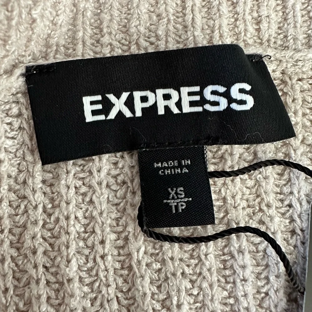 NWT Women's EXPRESS Tan / Cream Tunic Sweater Size XS - Picture 6 of 7